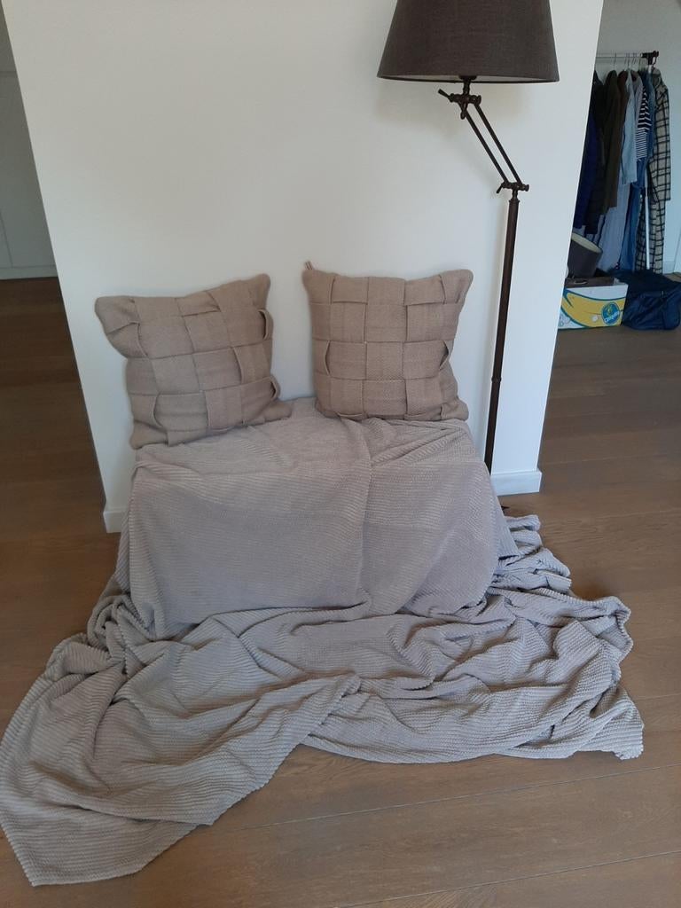Woonaccessoires in "beige/bruine" kleur., Ophalen, Zo goed als nieuw, Beige