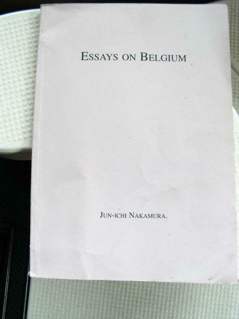 Boekje “Essays on Belgium”., Boeken, Geschiedenis | Nationaal, Gelezen, 20e eeuw of later, Ophalen of Verzenden
