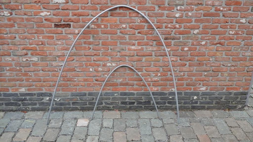 Beugels voor kleine serre te maken., Ophalen, Overige soorten, 100 tot 250 cm
