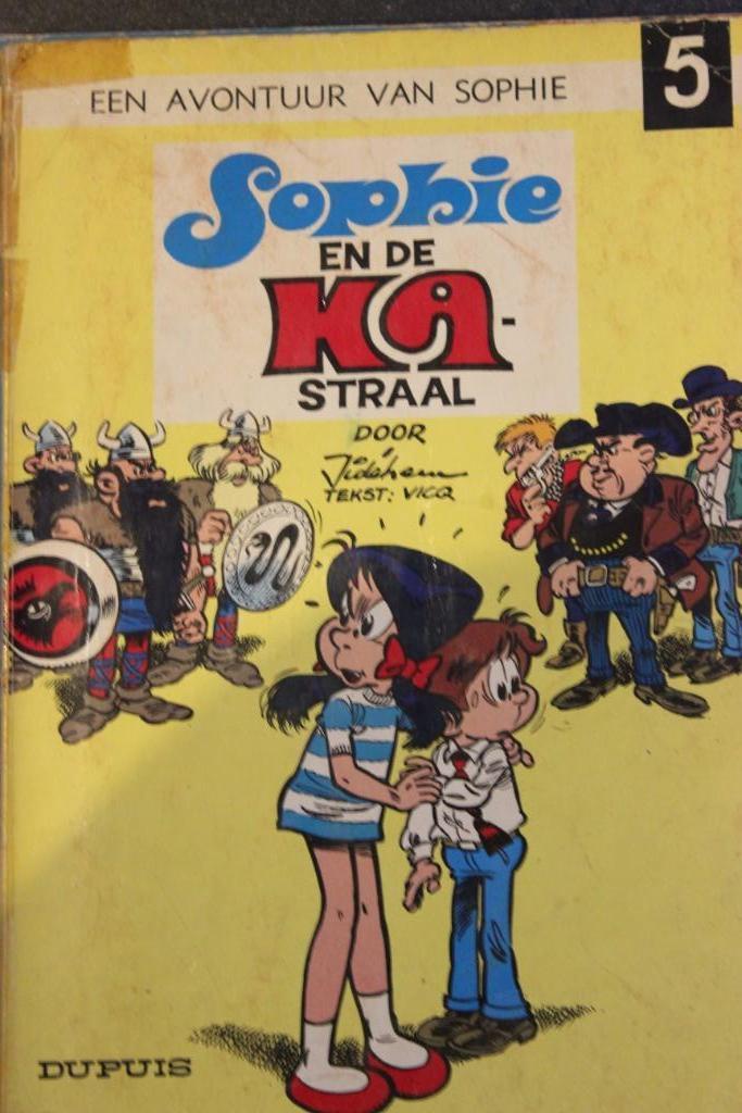 STRIP SC SOPHIE 5 EN DE KA-STRAAL EERSTE DRUK, Boeken, Ophalen of Verzenden