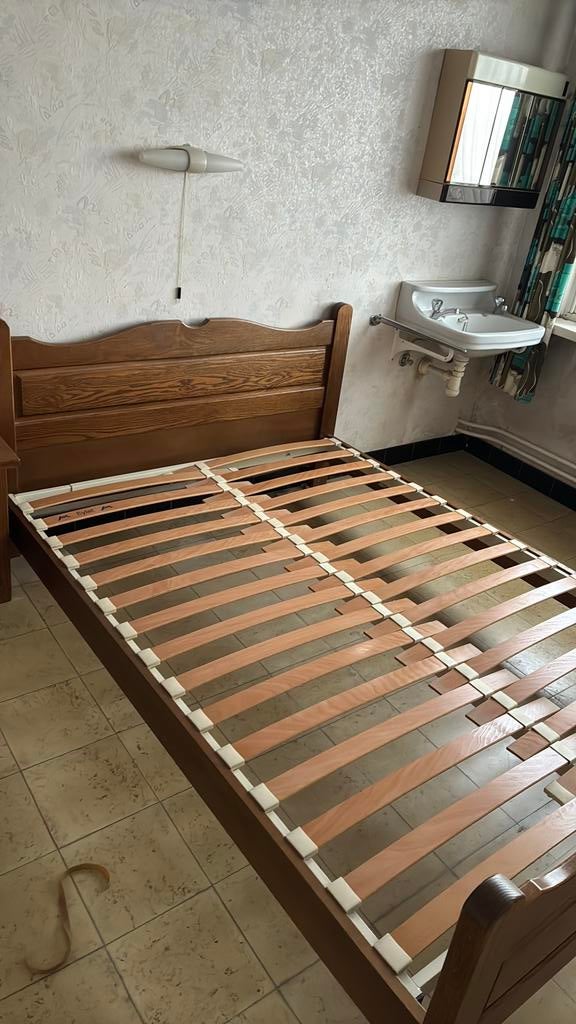 Vintage bed 1m40 - 2m, Huis en Inrichting, Slaapkamer | Bedden, Ophalen, Zo goed als nieuw