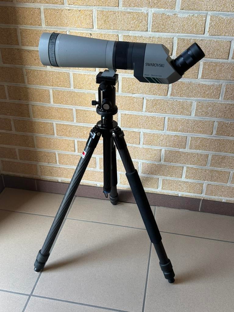Swarovski Optik Habicht AT 80 HD + Carbon Redged statief, Ophalen, Zo goed als nieuw, 20x of meer, Porro (met knik)