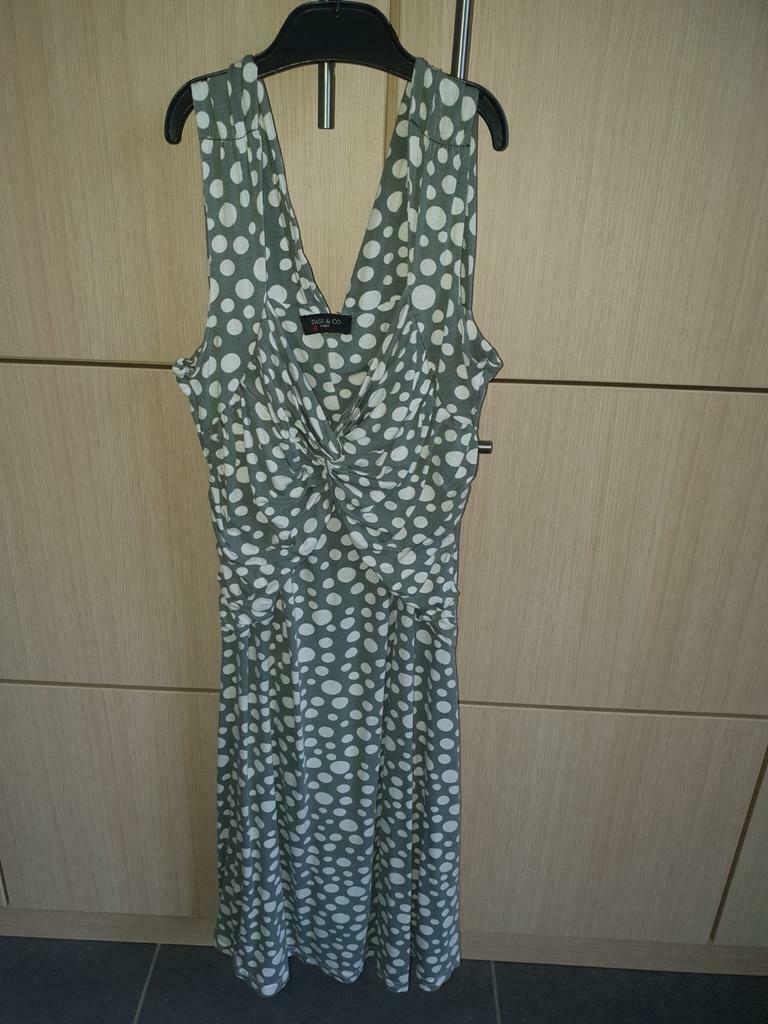 grijs-wit kleed met bolletjes - Dass&Co - maat 36, Kleding | Dames, Jurken, Ophalen, Maat 36 (S), Wit