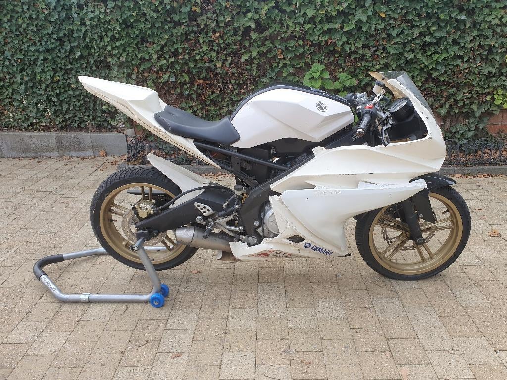yamaha yzf r125 race, Motoren, Particulier, Minimaal motorrijbewijs A1