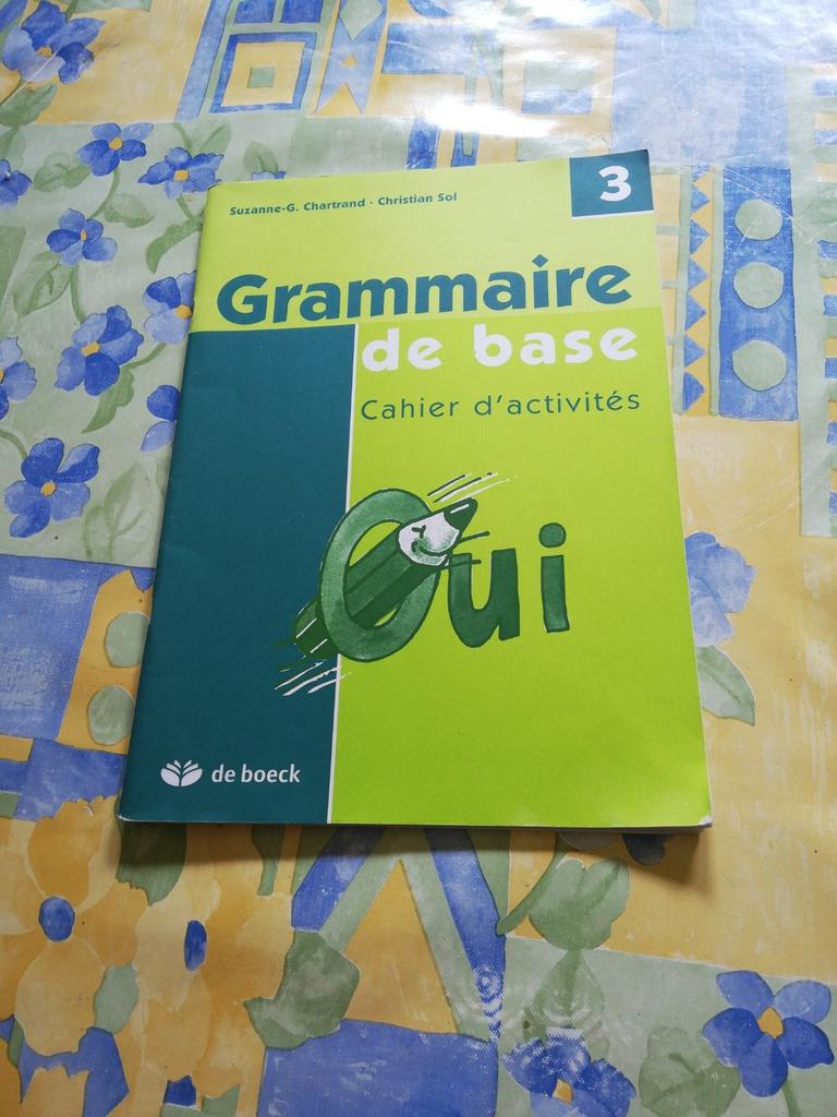 Grammaire de base. Cahier d'activités. 3eme primaire., Enlèvement ou Envoi, Comme neuf