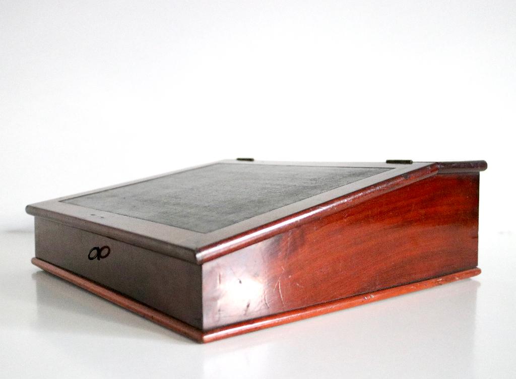 ANTIQUE WRITING BOX - Antieke tafel bureau, Antiek en Kunst, Ophalen of Verzenden