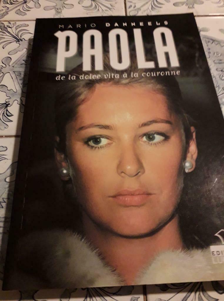 Livre PAOLA  MARIO DANNEELS  2000, Enlèvement ou Envoi, Comme neuf