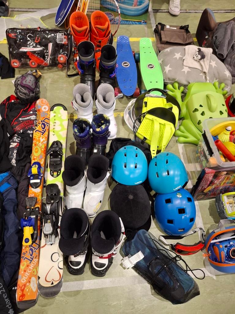 Ski, bottines, casques,combinaison,chaussettes,pantalons, Enlèvement, Ski