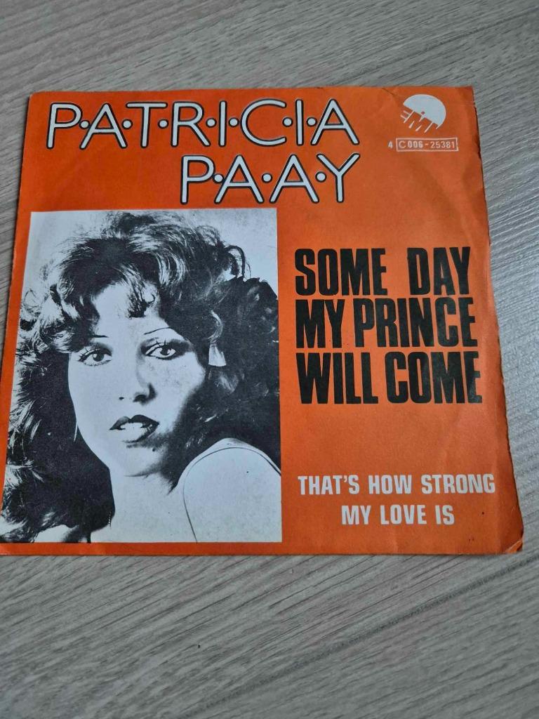 Singel Patricia Paay, Ophalen of Verzenden