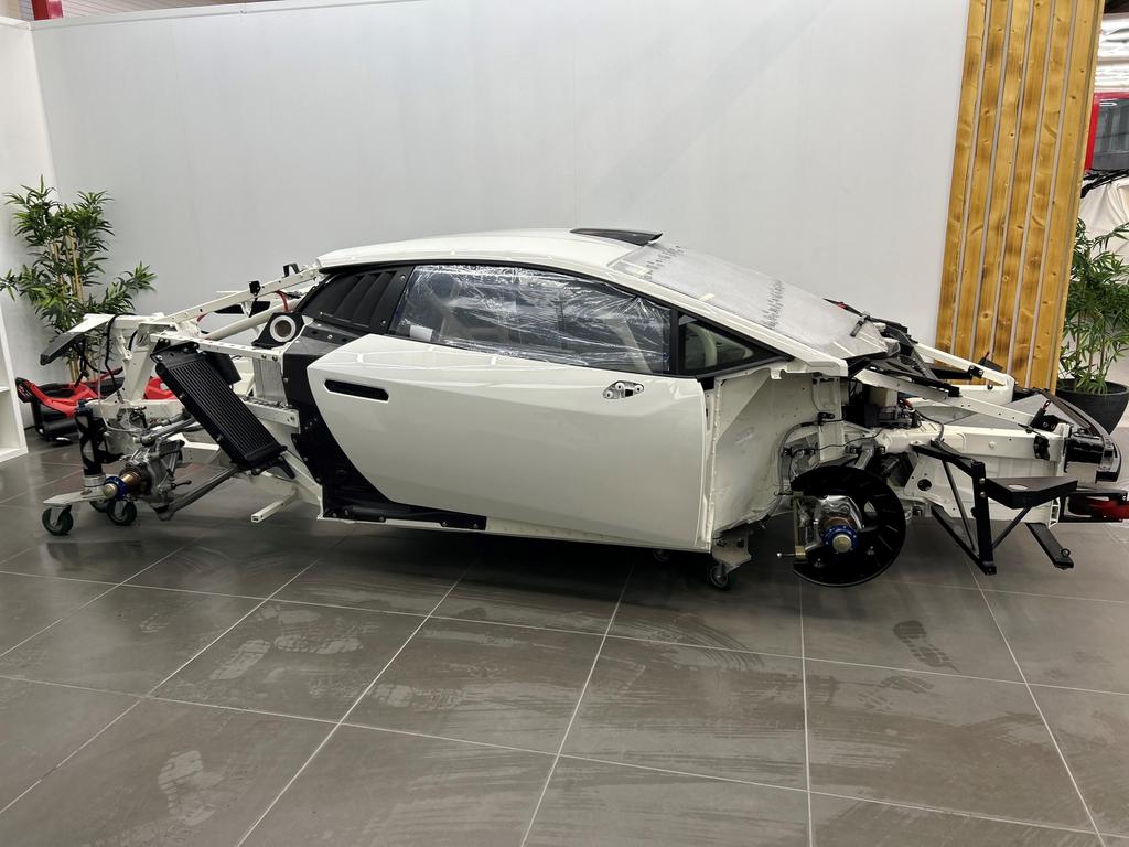 Lamborghini Huracan Super Trofeo chassis + onderdelen, Autos, Lamborghini, Particulier, Huracan, ABS, Essence, Coupé, 2 portes