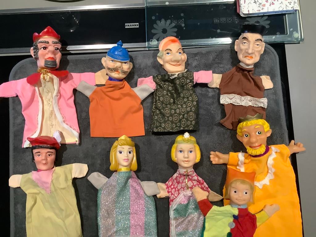 Poppenkastpoppen 9 stuks, Kinderen en Baby's, Speelgoed | Poppen, Ophalen, Gebruikt