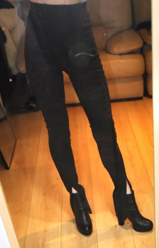 Zara legging noir fentes dans le bas t.XS/34 tb état, Legging, Enlèvement ou Envoi, Zara, Comme neuf