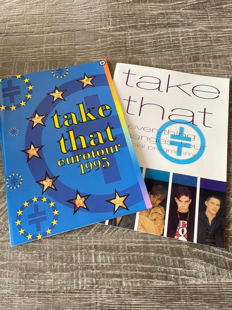 2 boeken Take That Eurotour nieuw 20€, Verzamelen, Ophalen of Verzenden, Nieuw, Boek, Tijdschrift of Artikel