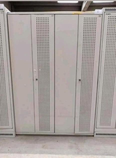 METALEN LOCKER LOCKERKAST HALKAST KLEERKAST OPBERGKAST 4D 2D, Ophalen of Verzenden, Gebruikt