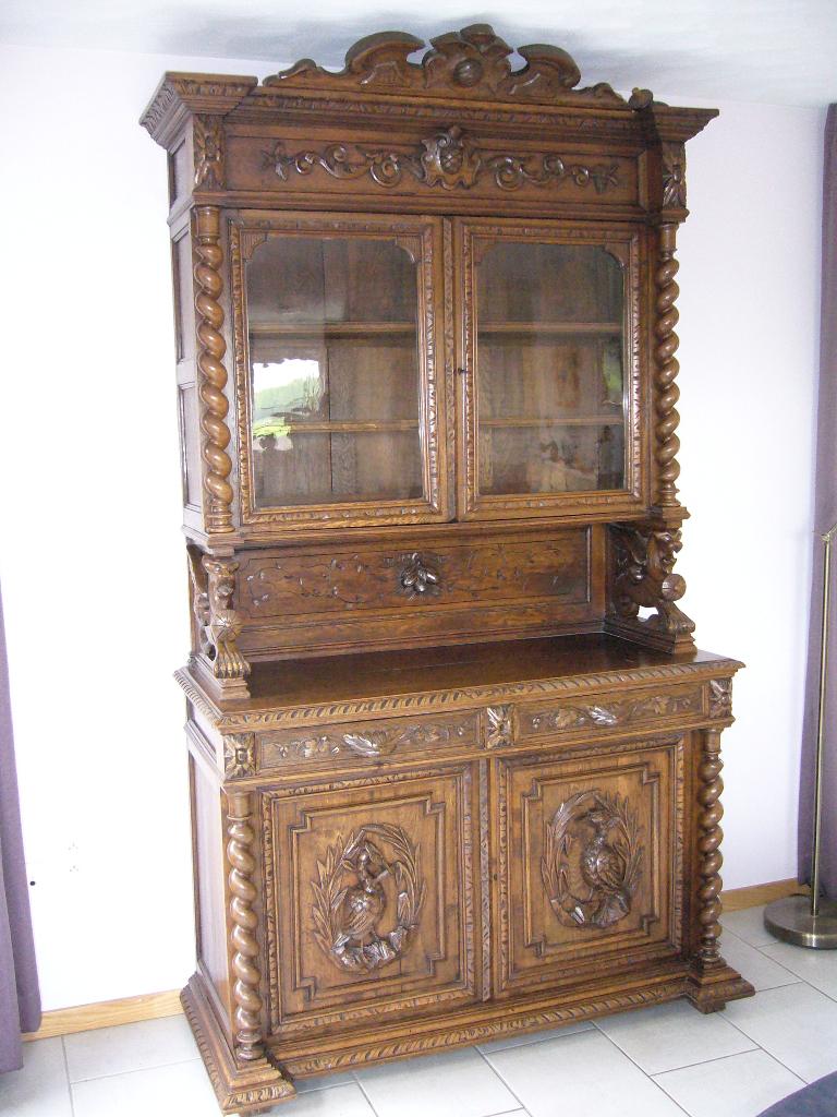 Antieke Jachtkast, Ophalen