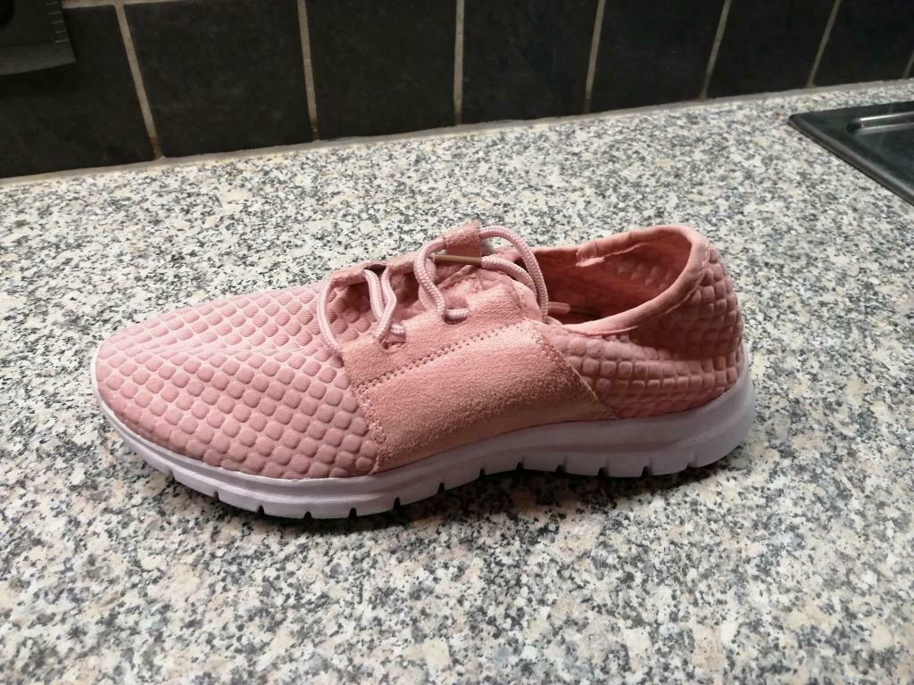 SCHOENEN ROZE MERK WALKX – maat 38 - NIEUW, Kleding | Dames, WALKX, Overige typen, Nieuw, Ophalen of Verzenden