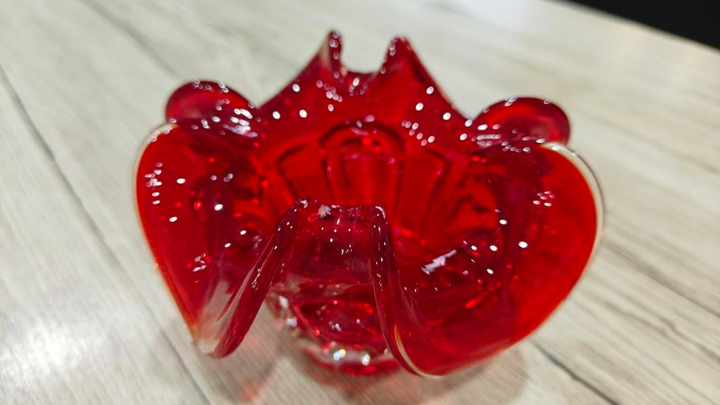 Murano rouge rubis sculpture