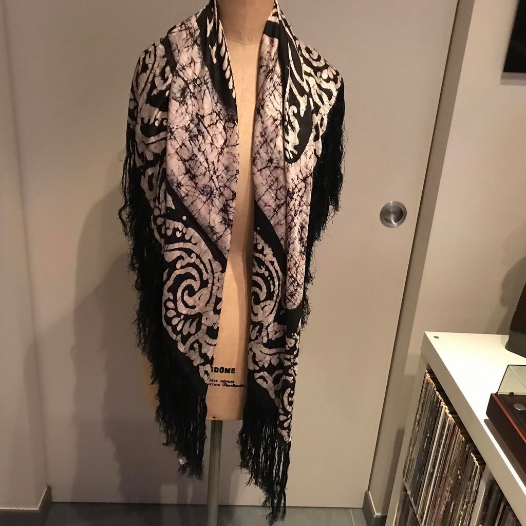 Zijde sjaal in batik, Kleding | Dames, Ophalen of Verzenden, Zo goed als nieuw, Sjaal