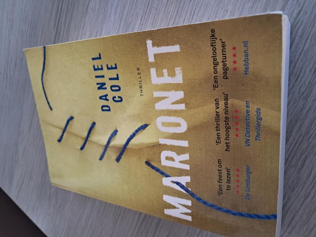 Marionet, Ophalen, Zo goed als nieuw