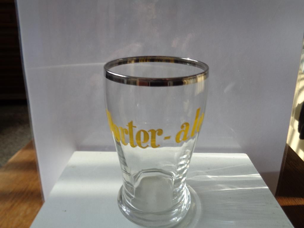 Brasserie Labor, Collections, Enlèvement ou Envoi, Verre ou Verres