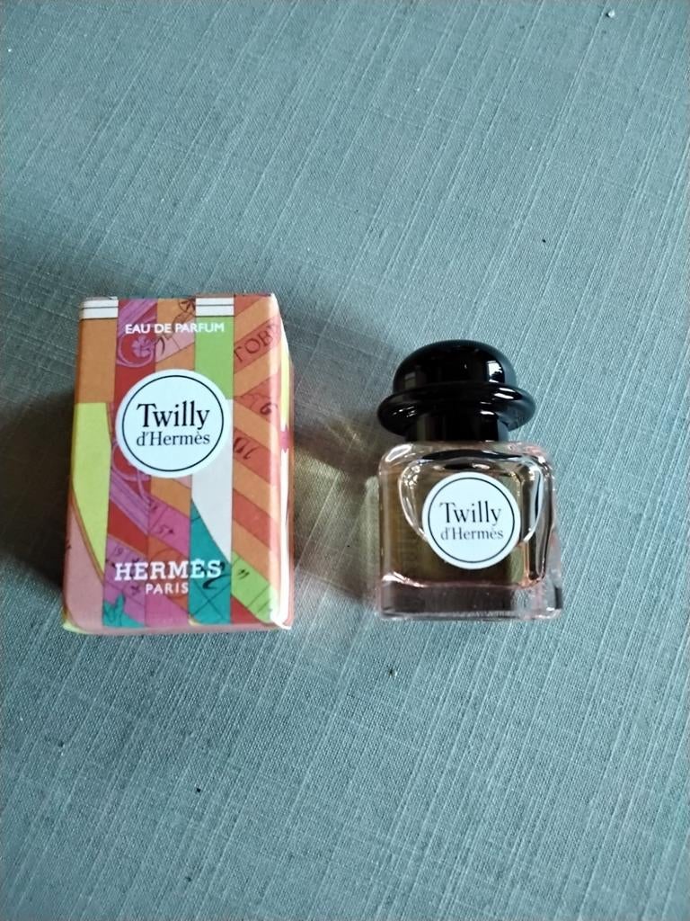 Miniature Twilly d'Hermes  7,5 ml  (bouteille  remplie), Ophalen of Verzenden, Nieuw, Miniatuur, Gevuld