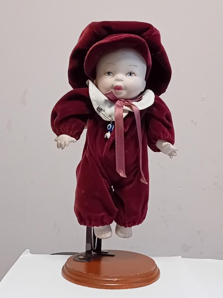 Poupée en porcelaine de Capodimonte, Enlèvement ou Envoi