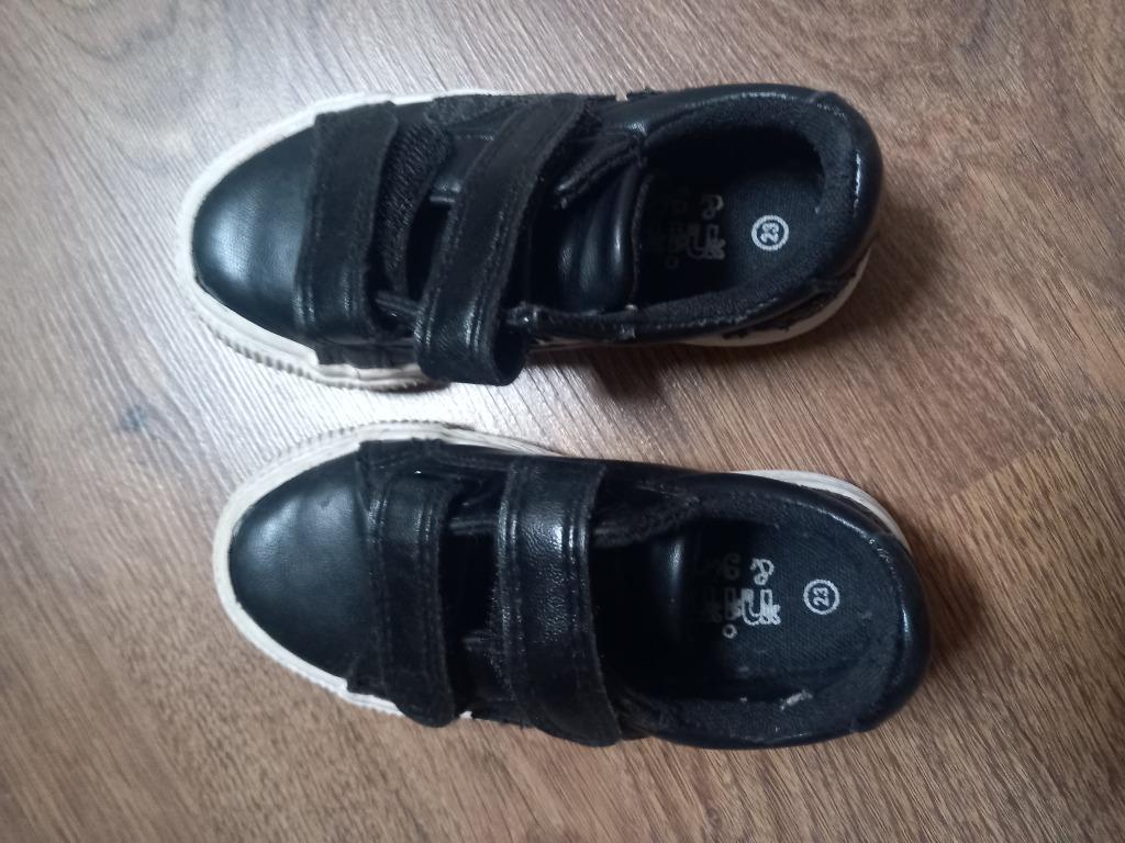 Chaussures filles taille 23, Garçon ou Fille, Enlèvement ou Envoi, Utilisé, Chaussures