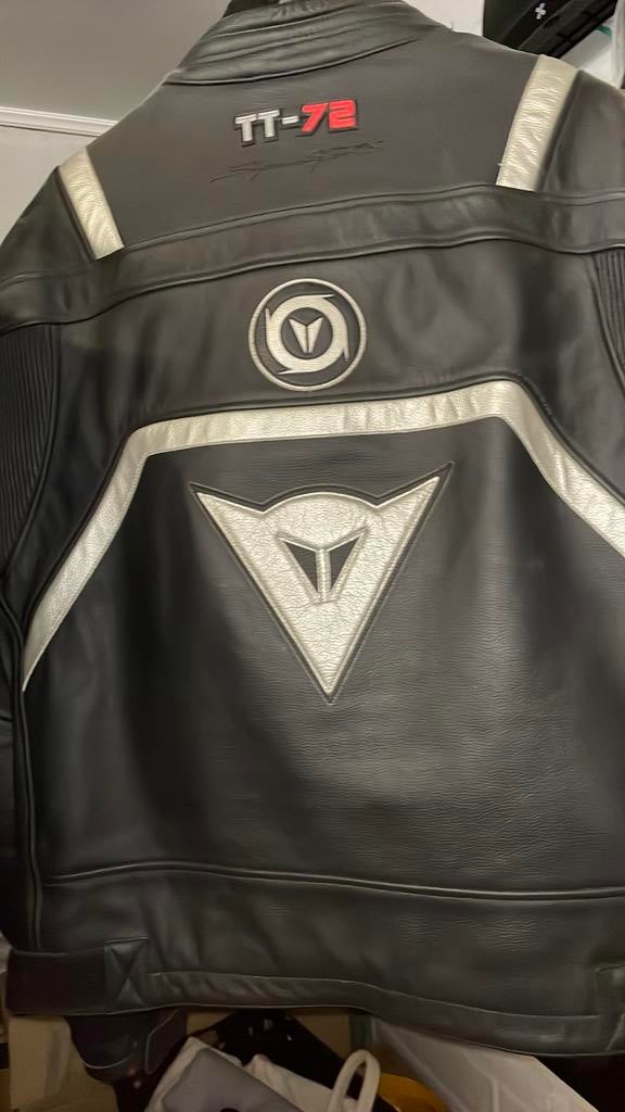 Dainese leren motovest, Motos, Enlèvement, Hommes, Manteau | cuir