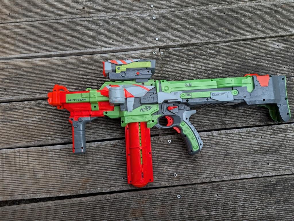 Nerf Vortex Nitron Blaster met +20 kogels, Ophalen, Zo goed als nieuw