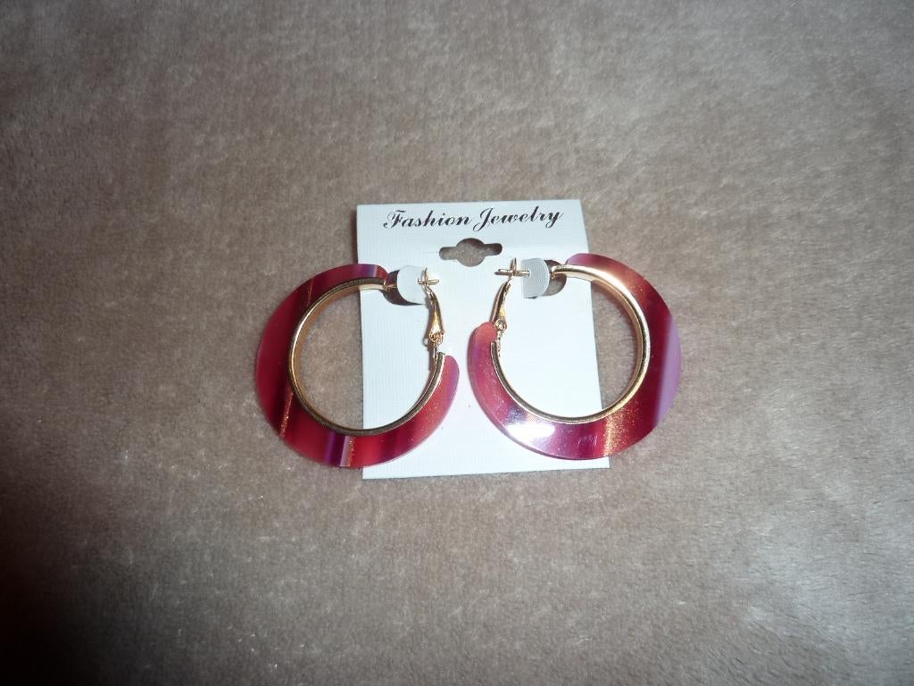 Boucles d'oreilles, Handtassen en Accessoires, Oorbellen, Ophalen, Overige materialen, Hangers, Nieuw