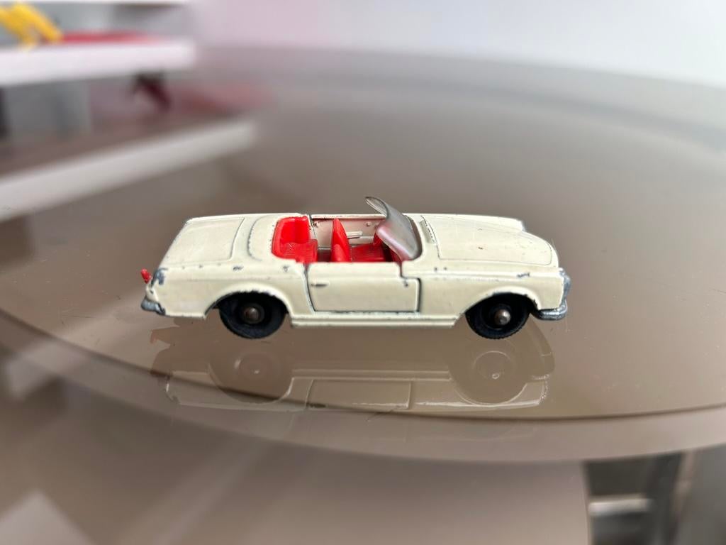 Matchbox Lesney Mercedes-Benz 230SL nr 27-D 1966, Ophalen of Verzenden