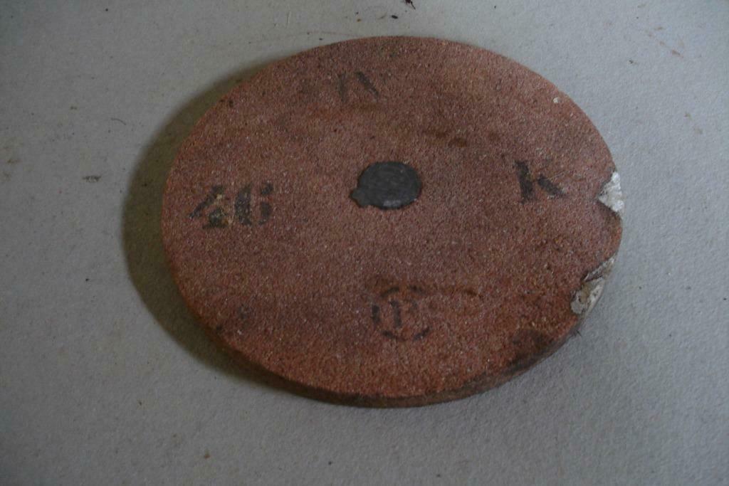 meule., Enlèvement, Neuf