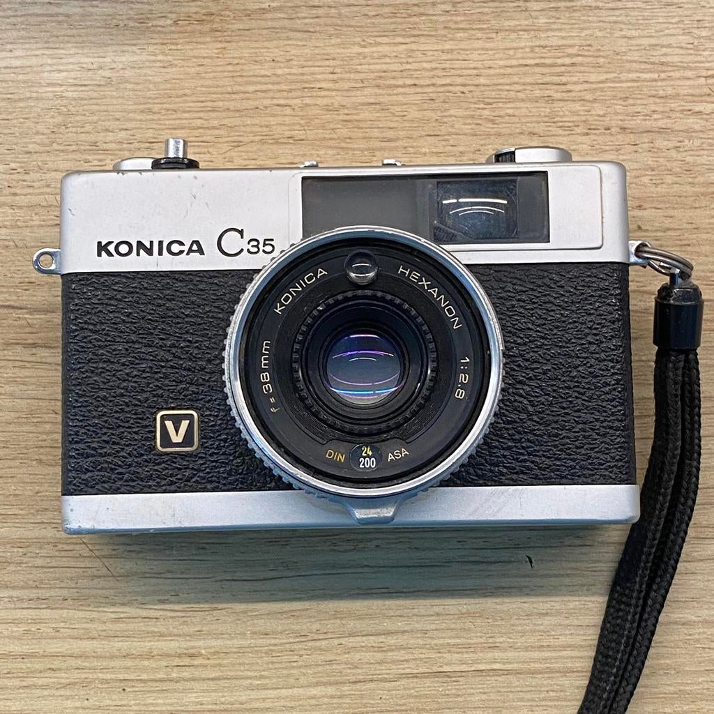 Konica C35 V, Hexanon 38 mm f2.8* perfecte staat, Audio, Tv en Foto, Fotocamera's Analoog, Zo goed als nieuw, Compact, Konica