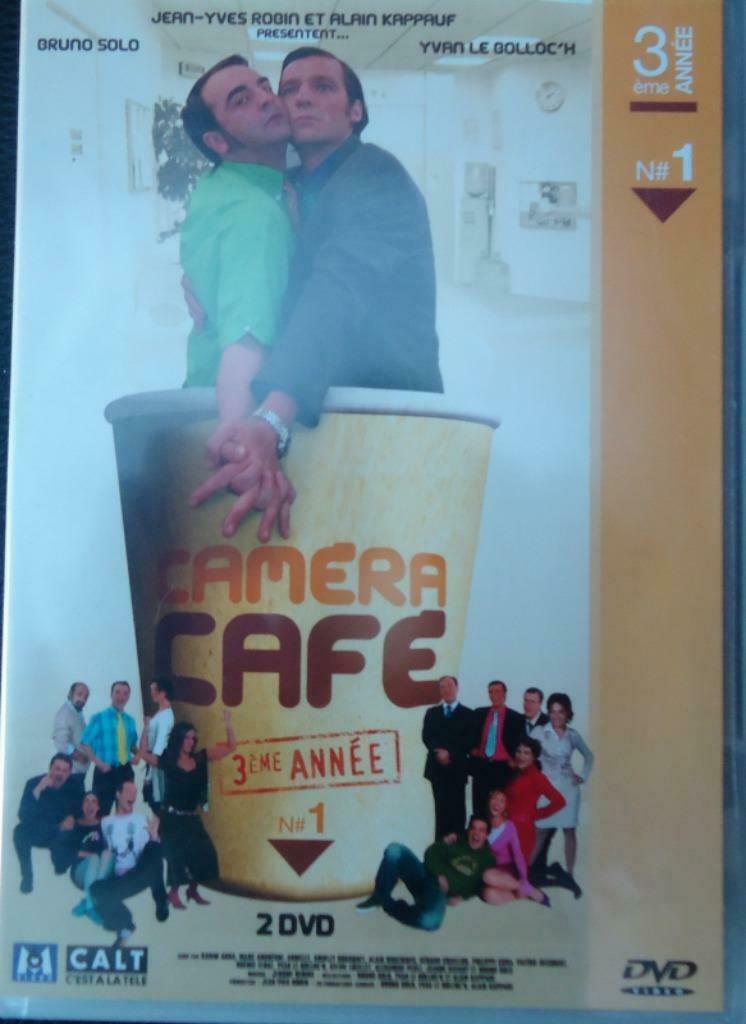 camera cafe 3 eme année  N1-2-3-4, Cd's en Dvd's, Ophalen of Verzenden, Tv-programma of Sketches