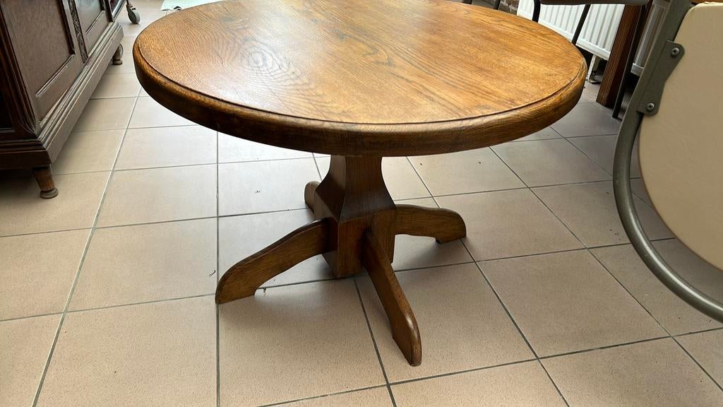 Ronde eiken tafel, Ophalen