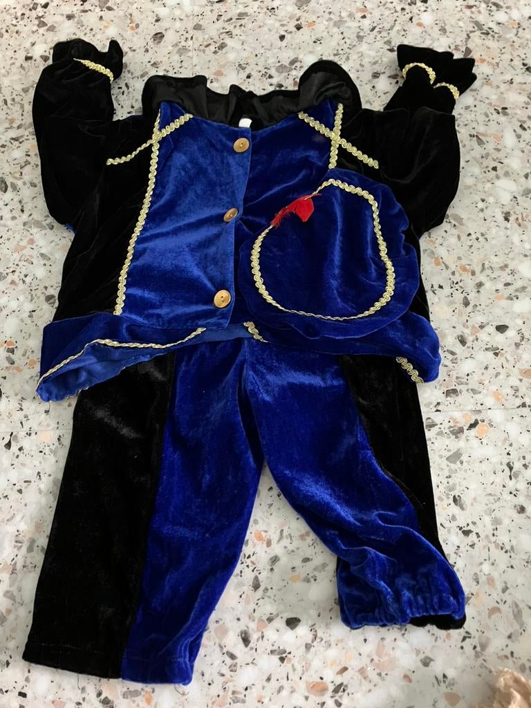 Pieten pakje 122/128, Kinderen en Baby's, Carnavalskleding en Verkleedspullen, Ophalen, Zo goed als nieuw, 122 t/m 128, Jongen of Meisje