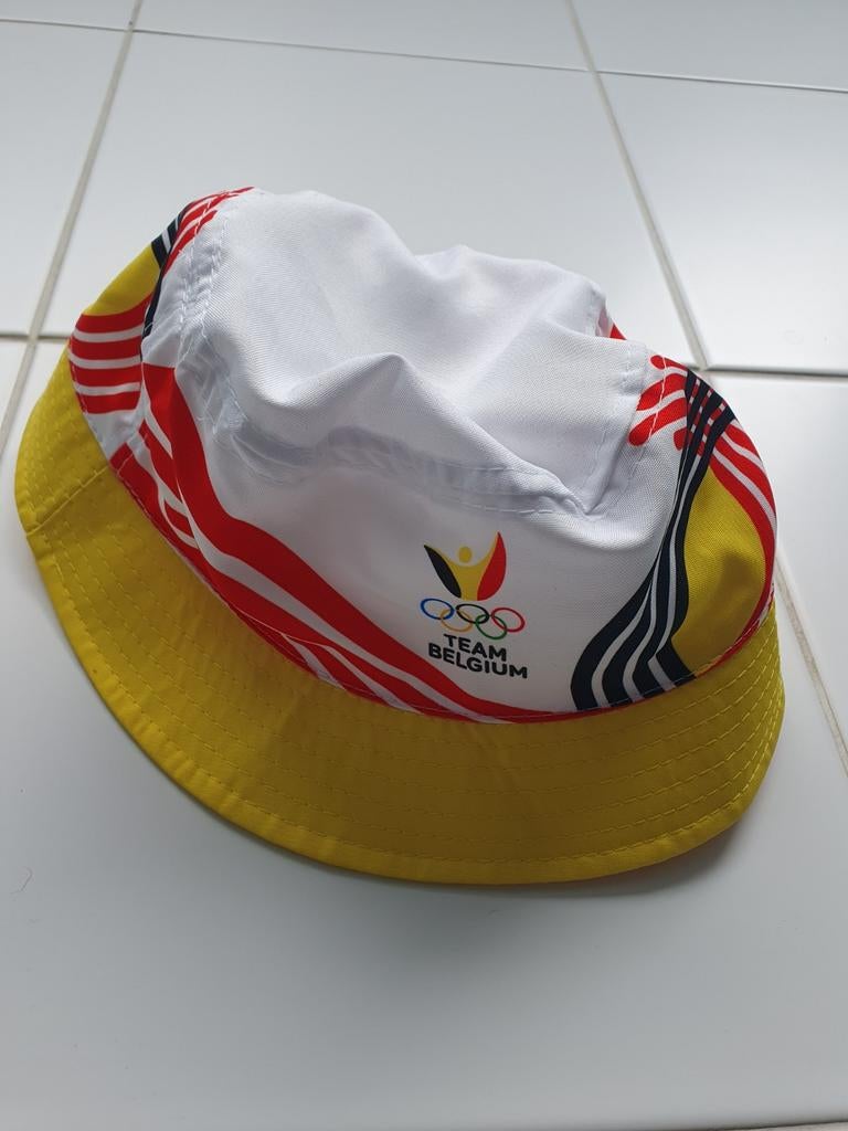 Vissershoedje Team Belgium Olympische Spelen Parijs, Ophalen