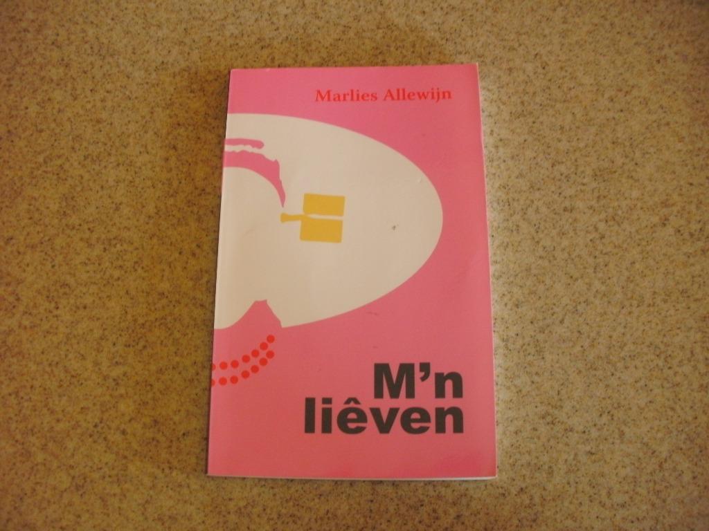 M'n Liêven/Marlies Allewijn, Boeken, Ophalen of Verzenden, Gelezen, Marlies Allewijn