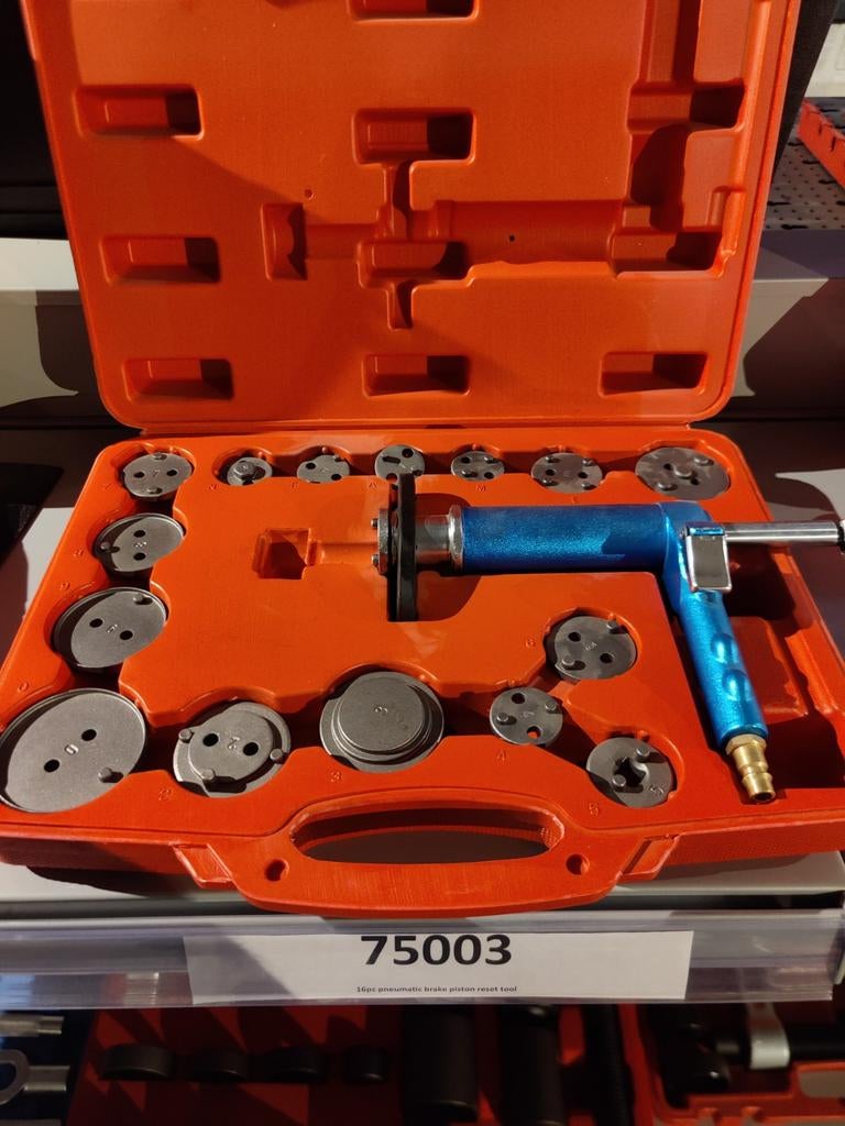 UltraToolz 16 delige Pneumatische remzuiger terugstel set, Auto diversen, Autogereedschap, Ophalen of Verzenden