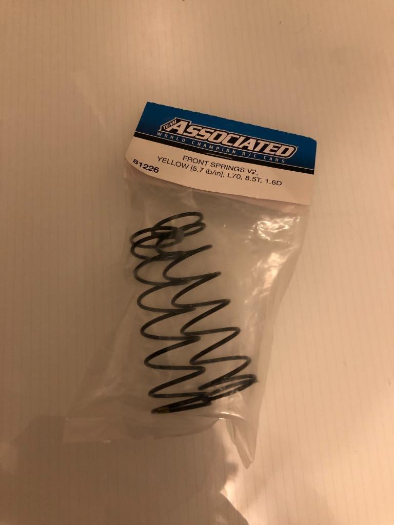 Team Associated Front Springs V2 yellow, Hobby en Vrije tijd, Ophalen, Nieuw