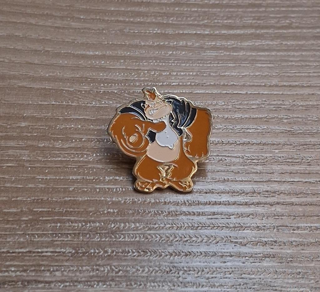 PIN - AAP - SINGE - MONKEY - CARTOON, Envoi, Utilisé, Animal et Nature, Insigne ou Pin's