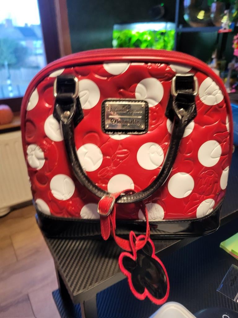 Disney Loungefly Minnie Mouse Handtas, Enlèvement ou Envoi, Comme neuf, Rouge, Sac à main