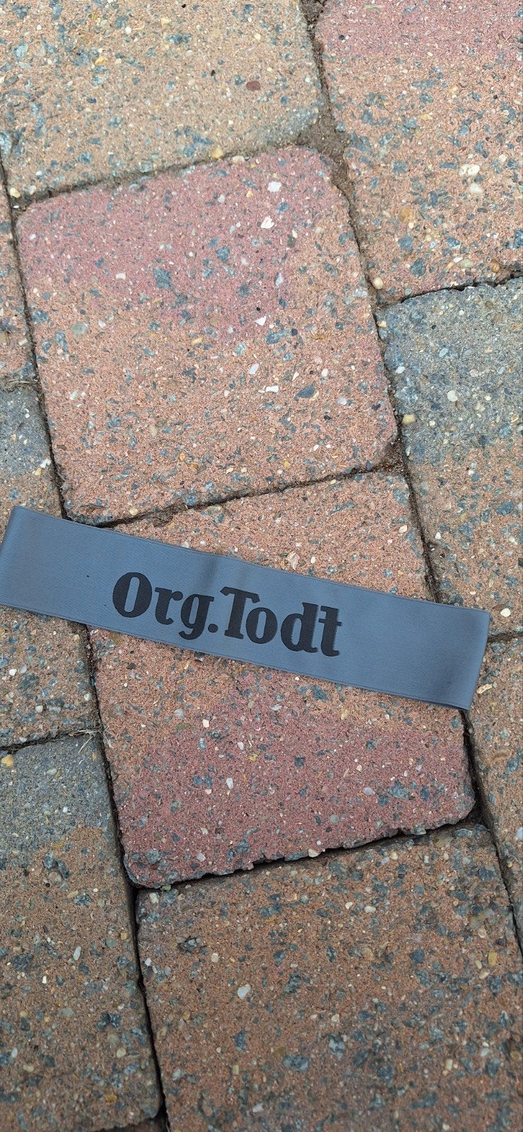 Bande de bras Org.Todt, Enlèvement
