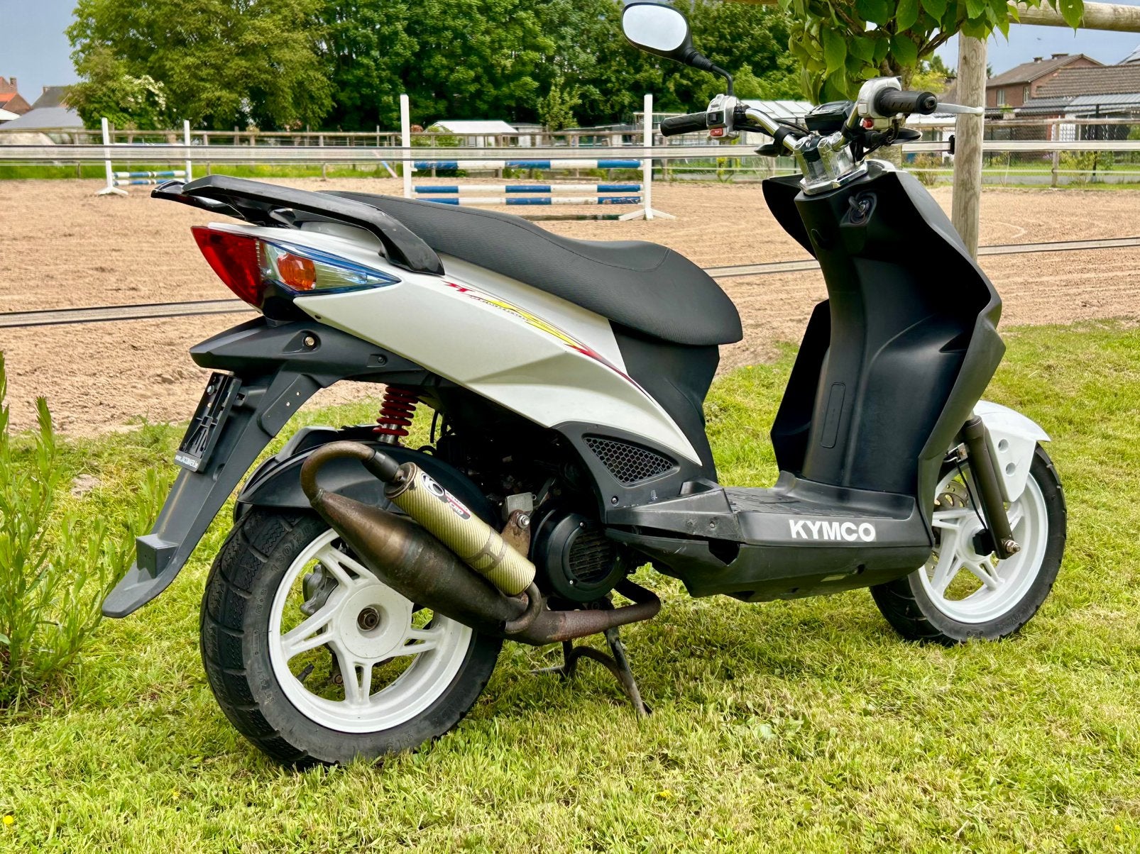 Kymco Agility 50 RS 2 takt, Fietsen en Brommers, Scooters | Kymco, Zo goed als nieuw, Agility, Klasse B (45 km/u), Tweetakt, Ophalen