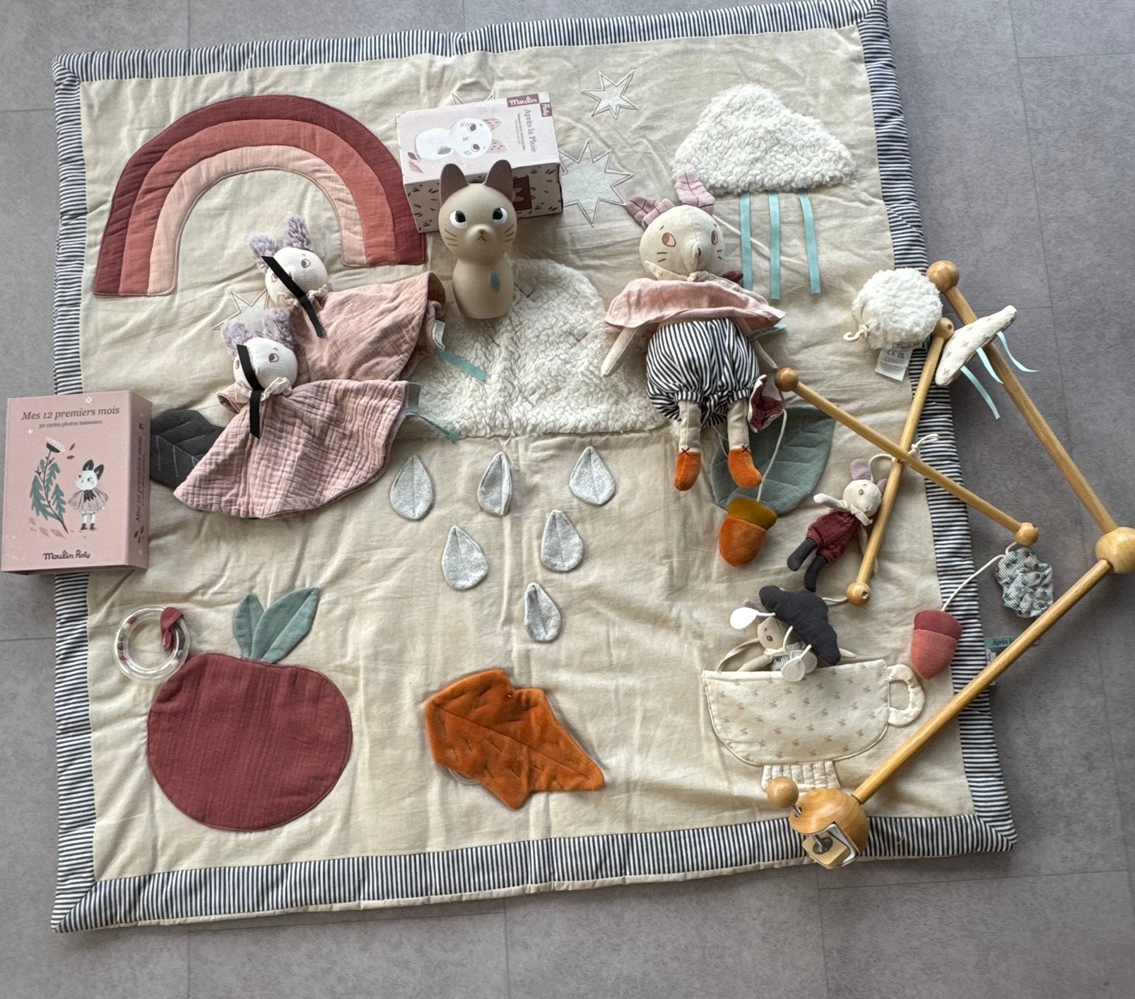 Lot Moulin Roty - Après la pluie, Enfants & Bébés, Chambre d'enfant | Aménagement & Décoration, Enlèvement, Comme neuf