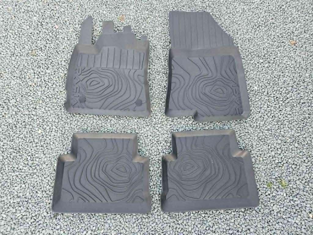 Tapis de sol Dacia Jogger en caoutchouc, Enlèvement, Utilisé