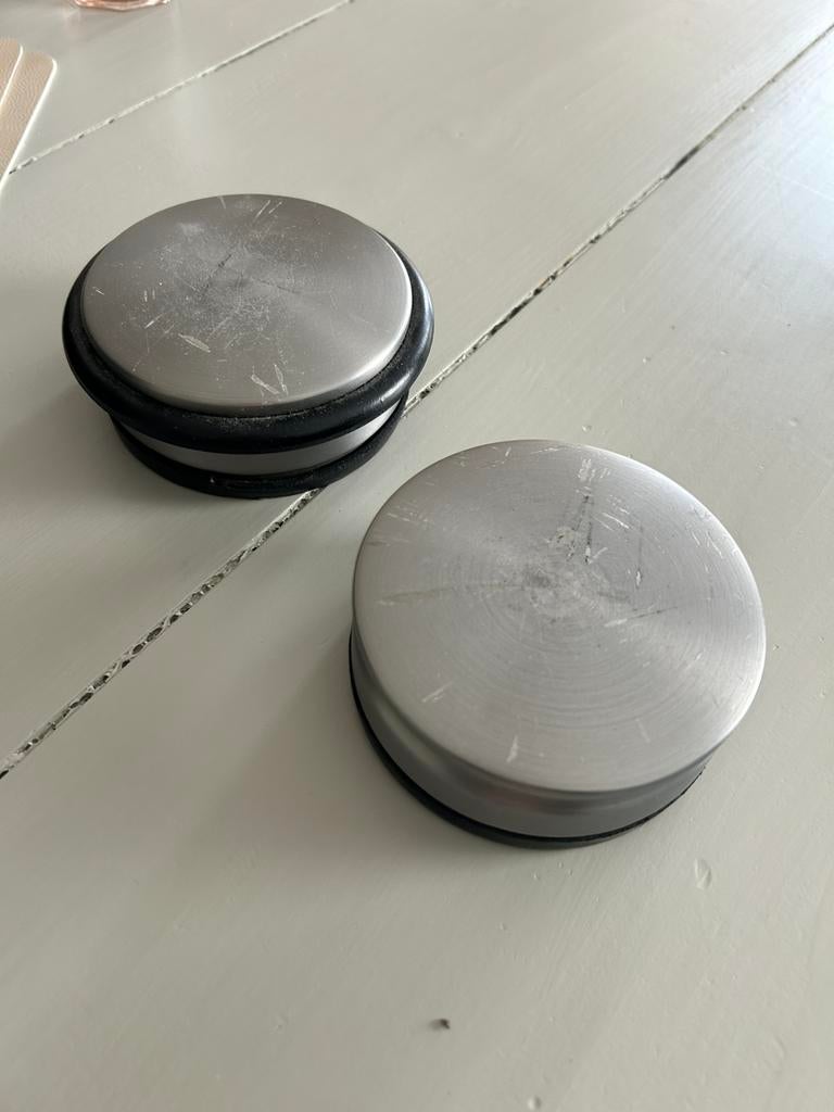 2 stukken- deurstopper 10x10x5cm metaal zilver Hema, Huis en Inrichting, Woonaccessoires | Deurstoppers, Ophalen, Gebruikt