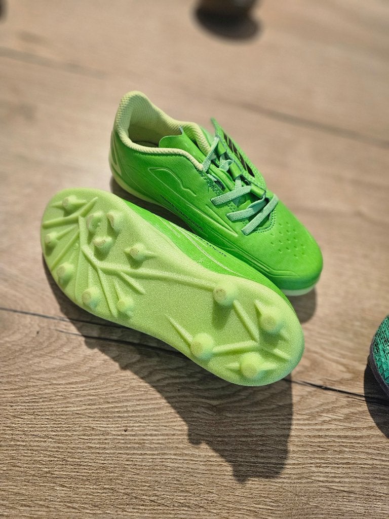 Voetbalschoenen kind maat 32, Sport en Fitness, Voetbal, Ophalen, Gebruikt, Schoenen