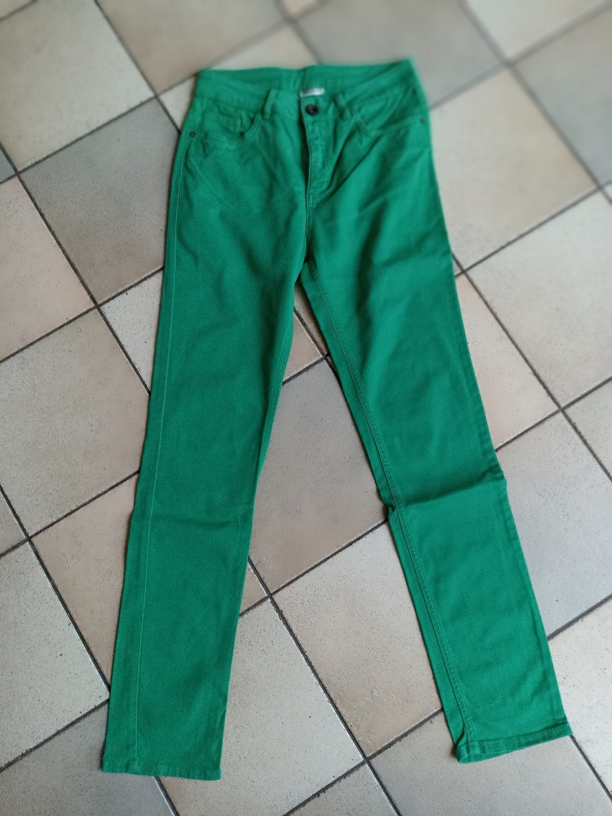 Pantalon vert Street One taille 29, Kleding | Dames, Broeken en Pantalons, Maat 38/40 (M), Street One, Ophalen of Verzenden, Zo goed als nieuw