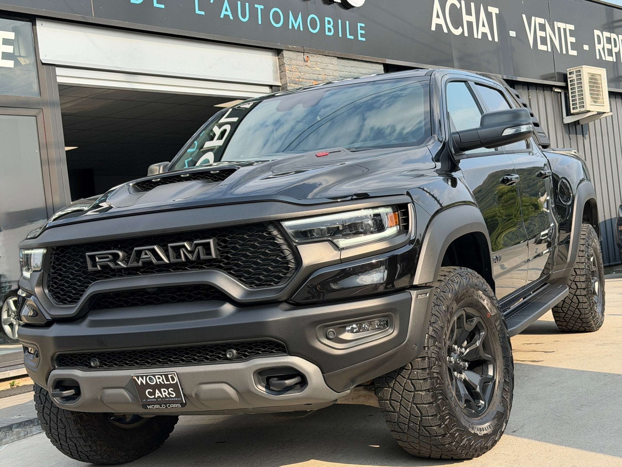 Dodge Ram TRX 6.2L SUPERCHARGED V8 LPG/ESSENCE- TVAC- BTW/IN, Autos, Cuir, Autres modèles, Entreprise, 5 places